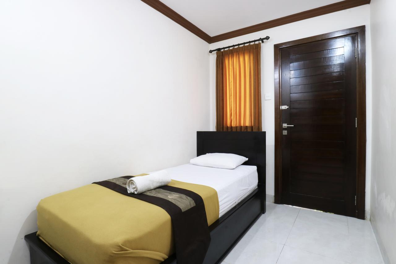 Pondok 3 Mertha Kuta Lombok Buitenkant foto