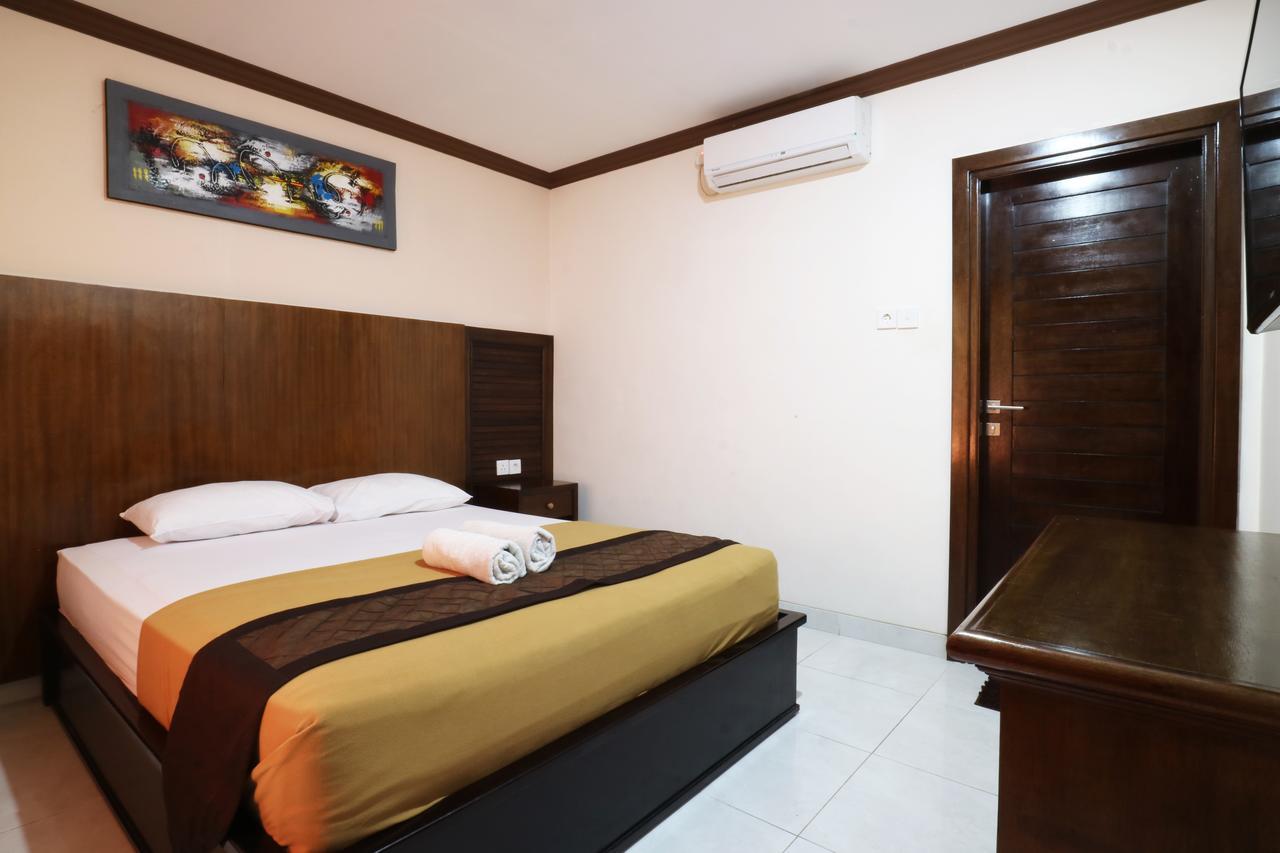 Pondok 3 Mertha Kuta Lombok Buitenkant foto